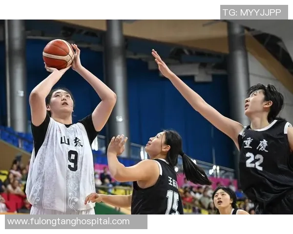 重庆篮球队在精英赛中的灵活性表现分析与战术探讨 重庆篮球队在精英赛中的灵活性表现分析与战术探讨